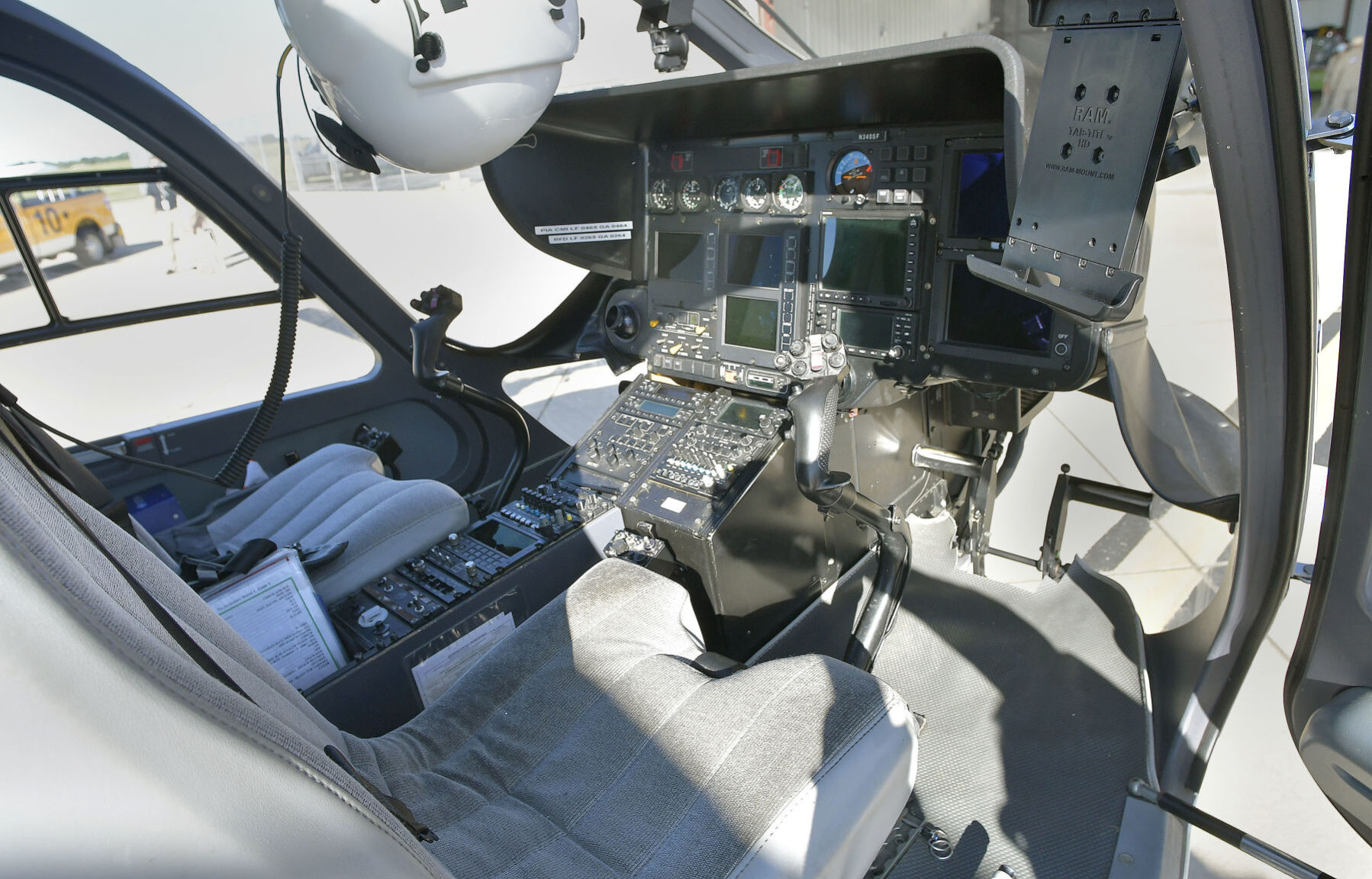 091021-blm-loc-4helicopter